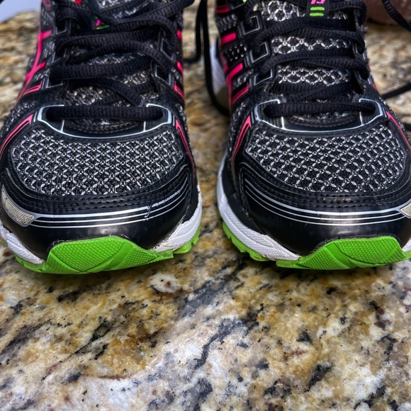 ASICS igs running shoes - Picture 6 of 8